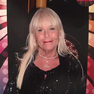 Meet your Posher, Cassie